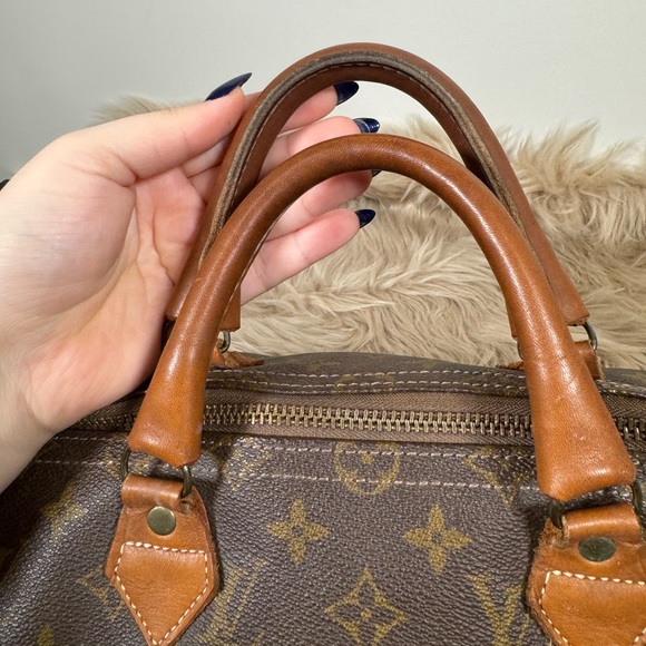 Authentic Rare 1960’s Louis Vuitton Monogram Speedy 30 Handbag Collectible - Picture 6 of 15